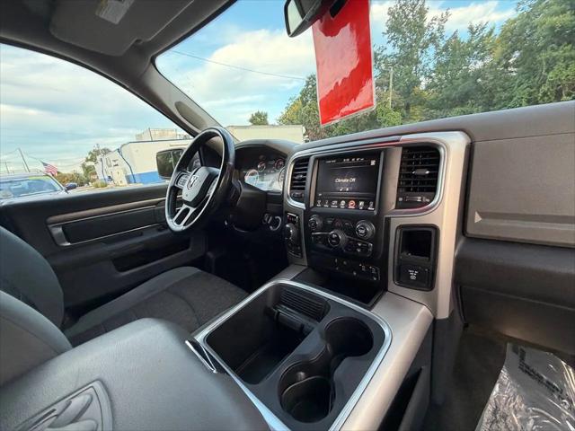 2017 Ram 1500 Big Horn Crew Cab 4x4 57 Box