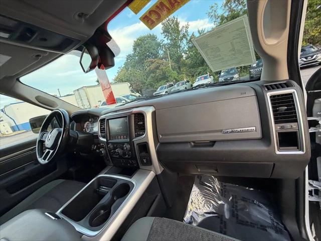 2017 Ram 1500 Big Horn Crew Cab 4x4 57 Box