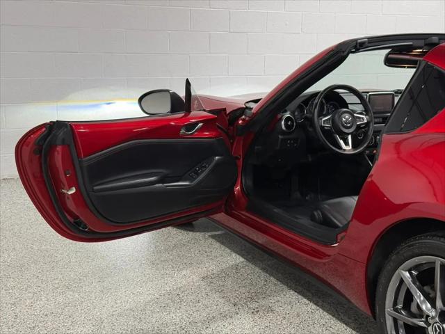 2017 Mazda MX-5 Miata RF Grand Touring
