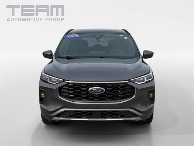 2024 Ford Escape ST-Line Elite