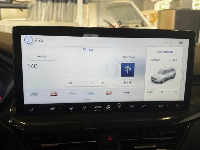 2024 Ford Escape ST-Line Elite