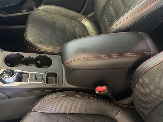 2024 Ford Escape ST-Line Elite