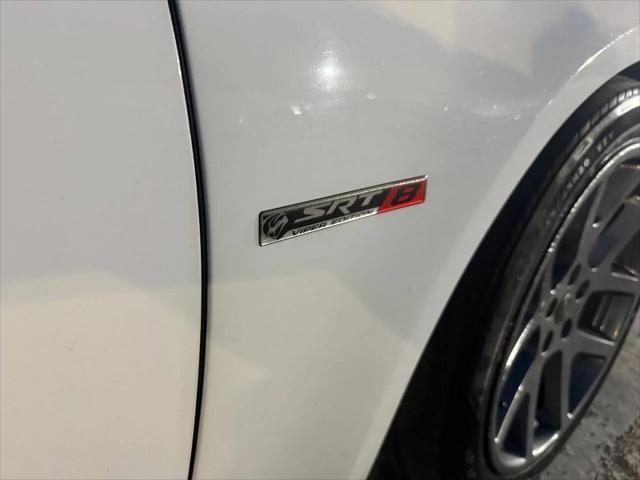 2012 Chrysler 300 SRT8