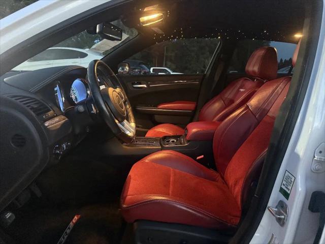 2012 Chrysler 300 SRT8