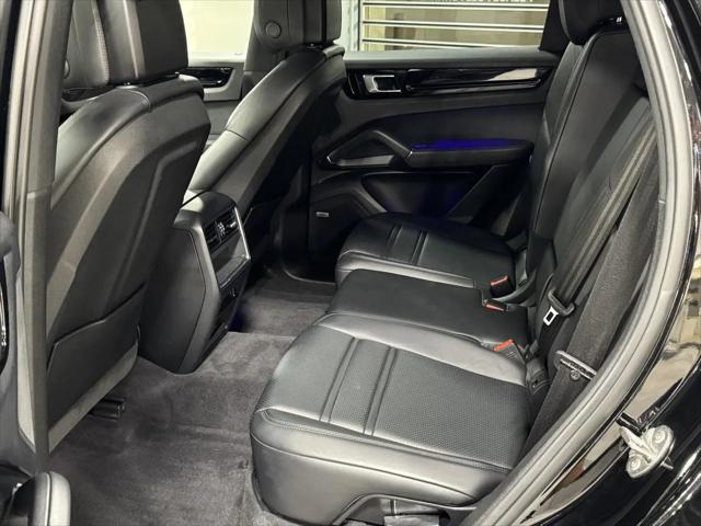 2019 Porsche Cayenne Cayenne