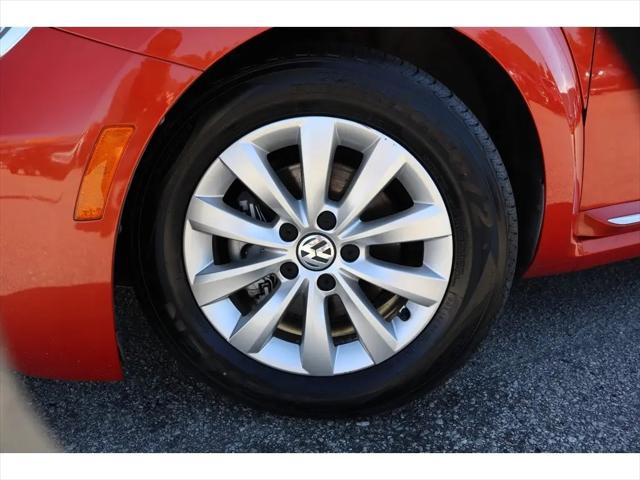 2019 Volkswagen Beetle 2.0T S