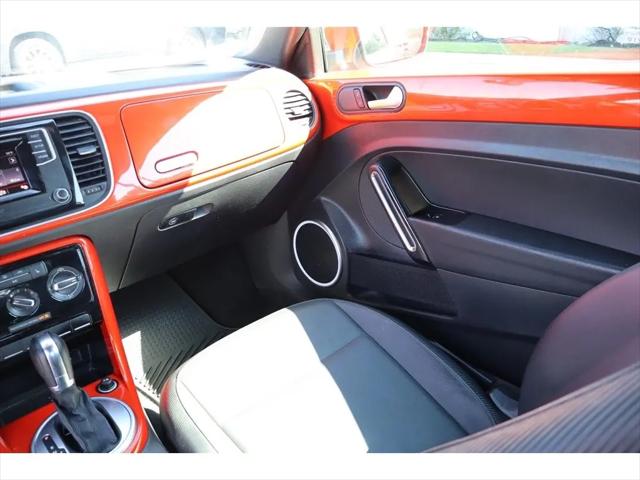 2019 Volkswagen Beetle 2.0T S