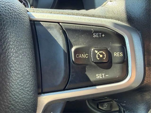 2022 Ram 1500 Big Horn Crew Cab 4x4 57 Box