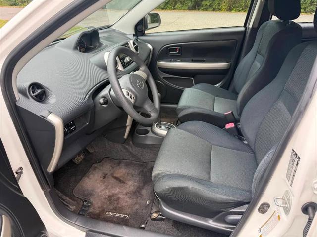 2006 Scion xA Base