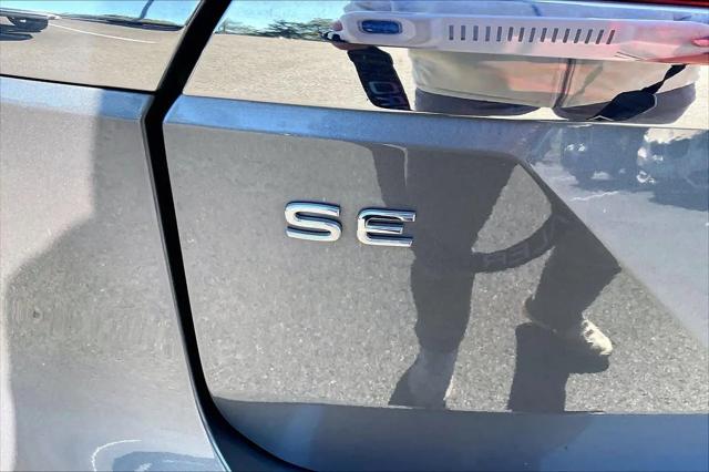 2024 Volkswagen Atlas 2.0T SE