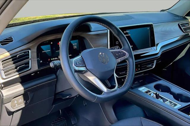 2024 Volkswagen Atlas 2.0T SE