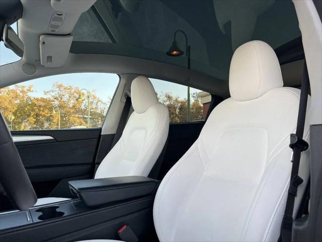 2023 Tesla Model Y RWD