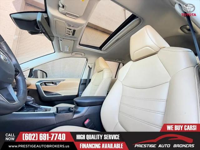 2021 Toyota RAV4 XLE Premium