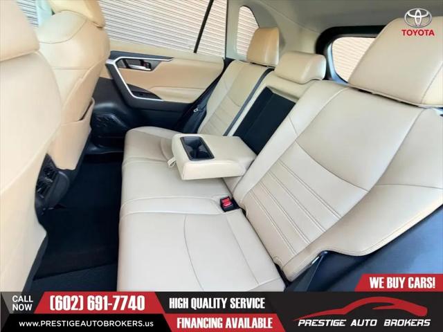 2021 Toyota RAV4 XLE Premium