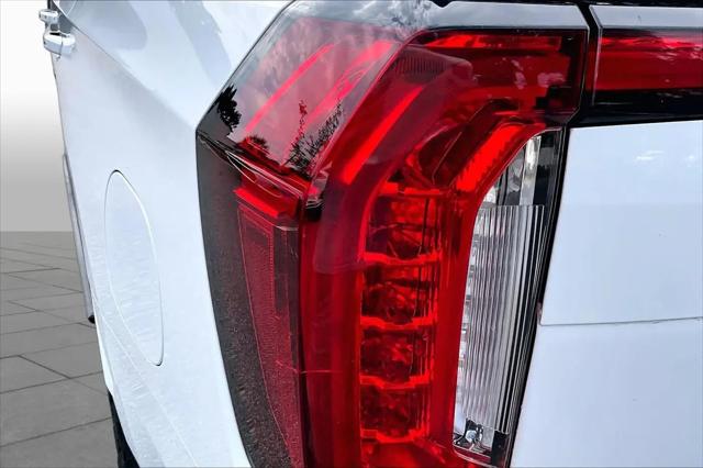 2021 GMC Yukon 4WD AT4