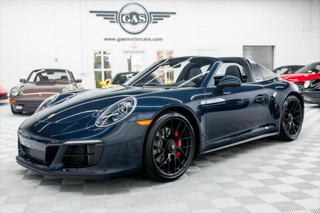 2019 Porsche 911 Targa 4 GTS