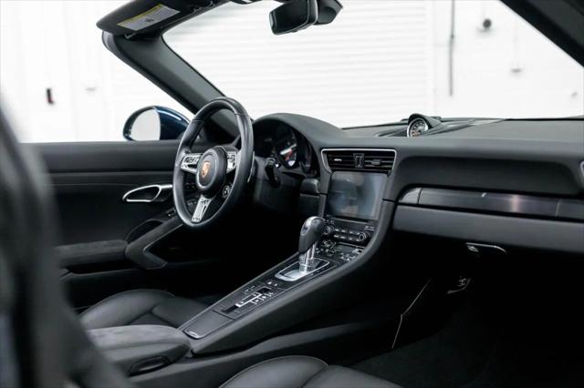 2019 Porsche 911 Targa 4 GTS