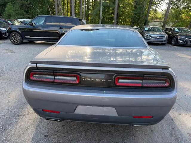 2015 Dodge Challenger SXT