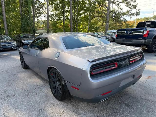 2015 Dodge Challenger SXT