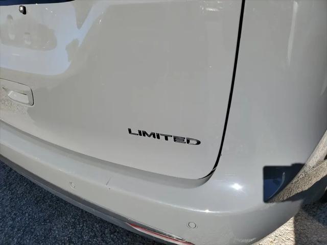2025 Chrysler Pacifica Limited