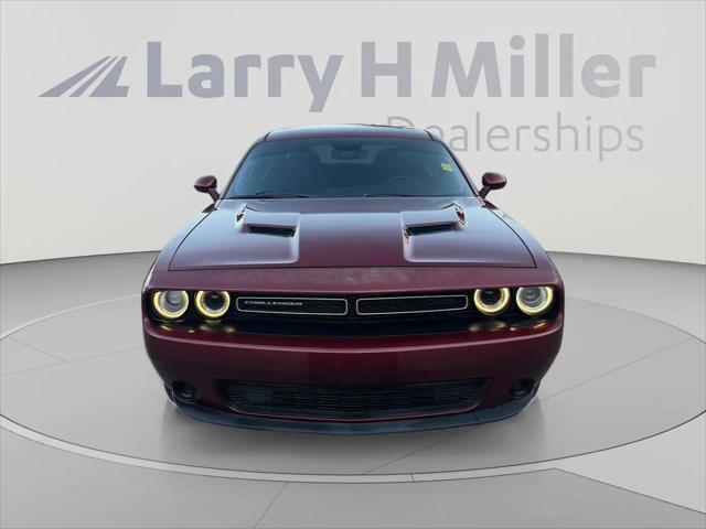 2017 Dodge Challenger SXT