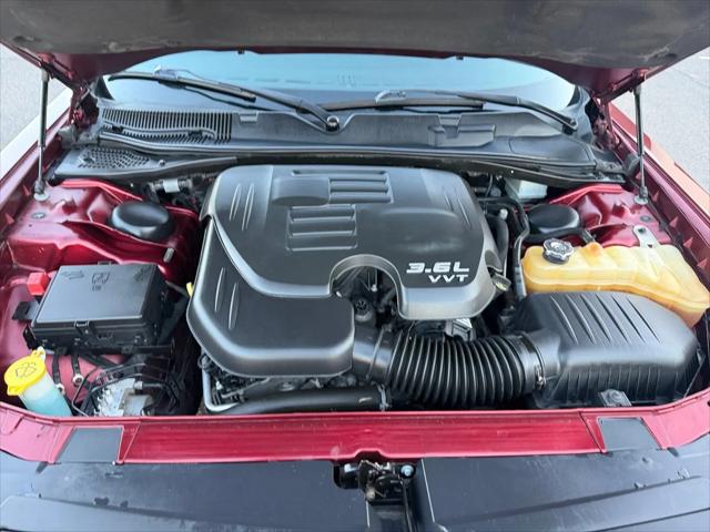 2017 Dodge Challenger SXT