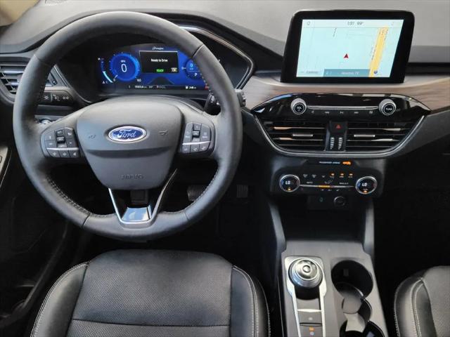 2020 Ford Escape Titanium Hybrid