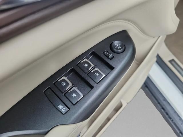 2016 Cadillac SRX Performance Collection
