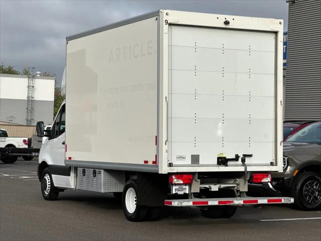 2021 Freightliner Sprinter Standard Roof I4