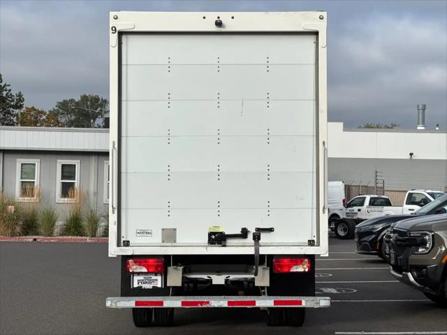 2021 Freightliner Sprinter Standard Roof I4