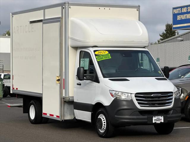 2021 Freightliner Sprinter Standard Roof I4