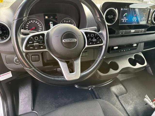2021 Freightliner Sprinter Standard Roof I4