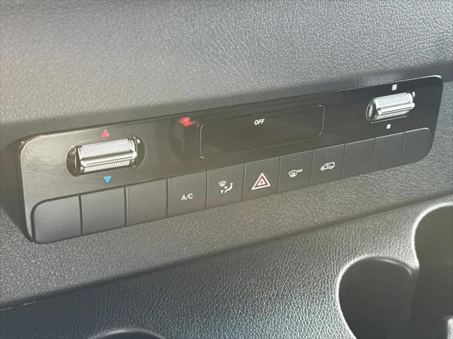 2021 Freightliner Sprinter Standard Roof I4