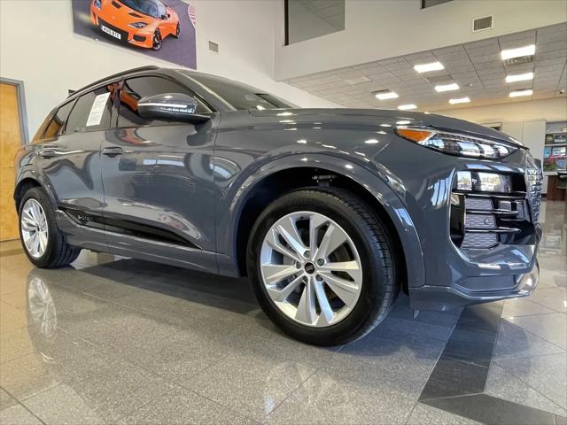 2025 Audi Q6 e-tron Premium Plus