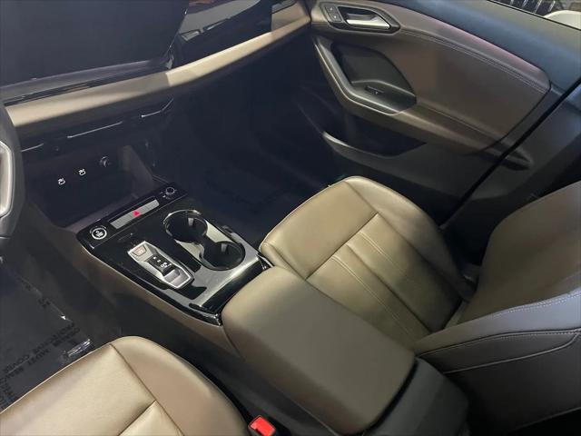 2025 Audi Q6 e-tron Premium Plus