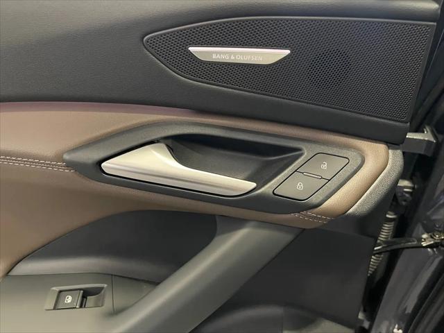 2025 Audi Q6 e-tron Premium Plus