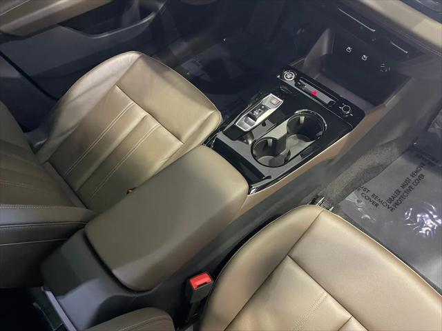 2025 Audi Q6 e-tron Premium Plus