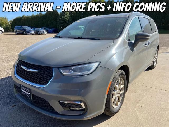 2021 Chrysler Pacifica Touring L for sale in Swisher, IA