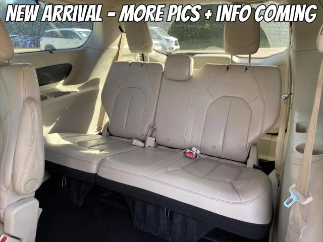 2021 Chrysler Pacifica Touring L