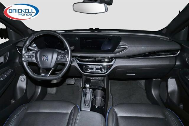 2025 Buick NV Sport Touring FWD