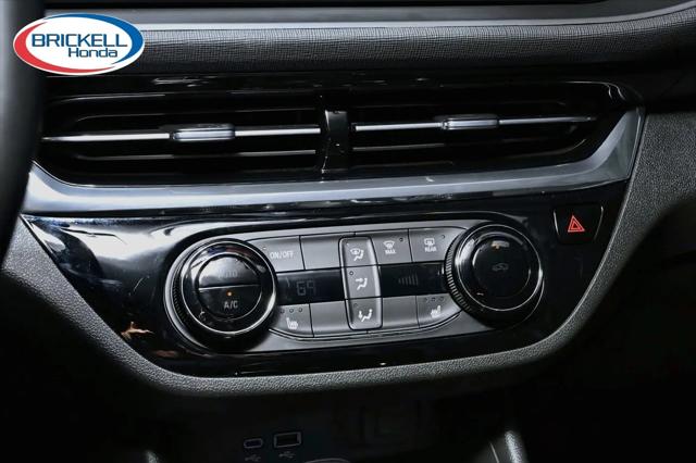 2025 Buick NV Sport Touring FWD