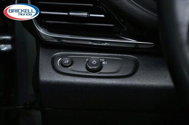 2025 Buick NV Sport Touring FWD