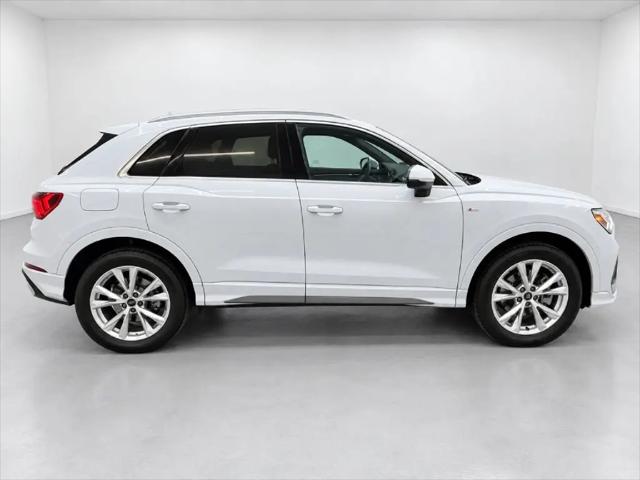 2021 Audi Q3 Premium Plus 45 TFSI S line quattro Tiptronic