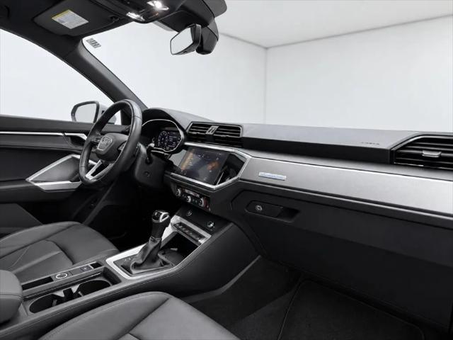 2021 Audi Q3 Premium Plus 45 TFSI S line quattro Tiptronic