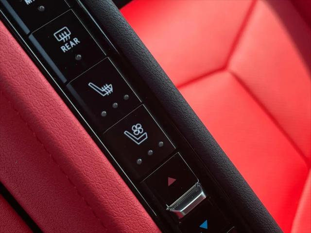 2025 Chevrolet Corvette E-Ray RWD Coupe 2LZ