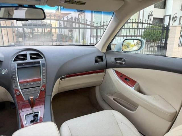 2011 Lexus ES 350 350