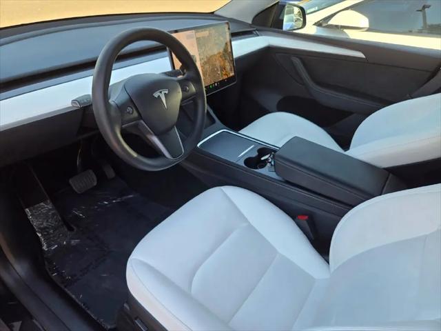 2024 Tesla Model Y Long Range Dual Motor All-Wheel Drive
