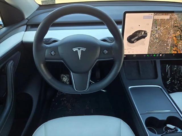 2024 Tesla Model Y Long Range Dual Motor All-Wheel Drive