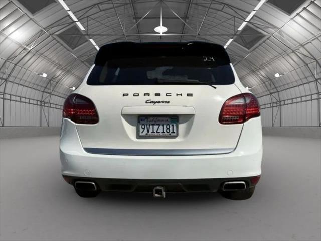 2011 Porsche Cayenne Base