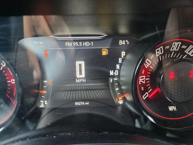 2017 Dodge Challenger SXT Plus